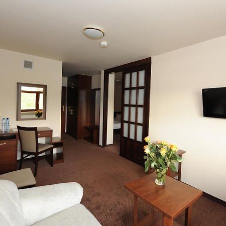 Hotel Kormoran Mierki Chambre photo